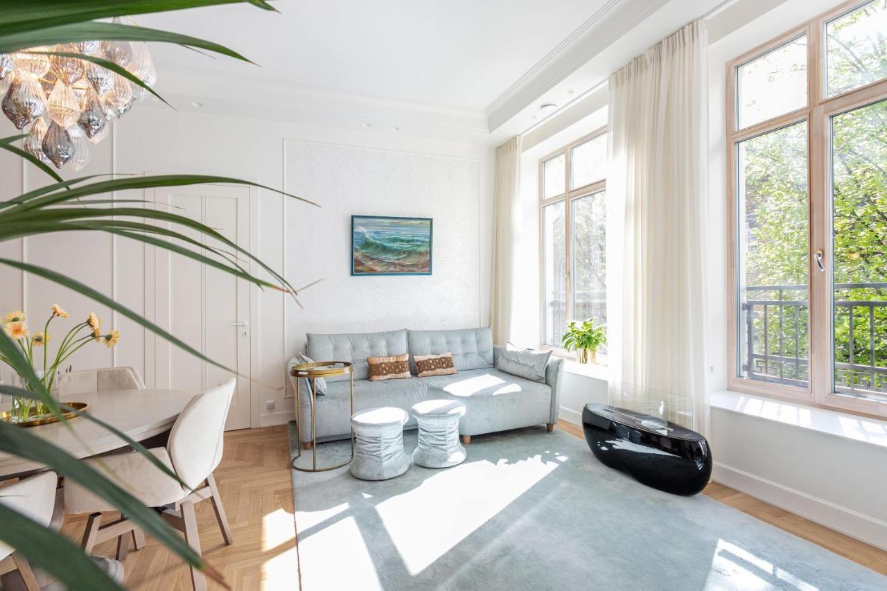 Jogailos Residence Peaceful Old Town Luxury 3 Bdr, 2 Bthr, Free Garage, Top-Speed Wifi VNO Buitenkant foto