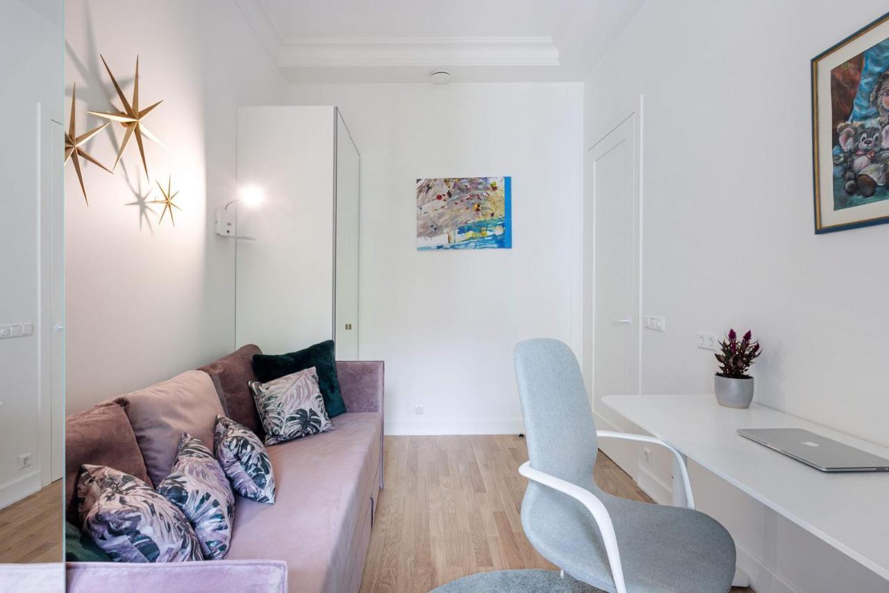 Jogailos Residence Peaceful Old Town Luxury 3 Bdr, 2 Bthr, Free Garage, Top-Speed Wifi VNO Buitenkant foto