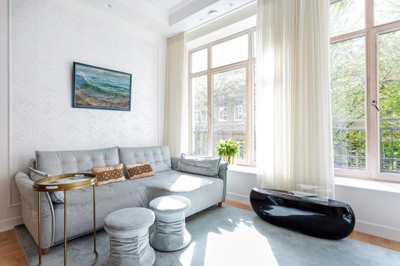 Jogailos Residence Peaceful Old Town Luxury 3 Bdr, 2 Bthr, Free Garage, Top-Speed Wifi VNO Buitenkant foto