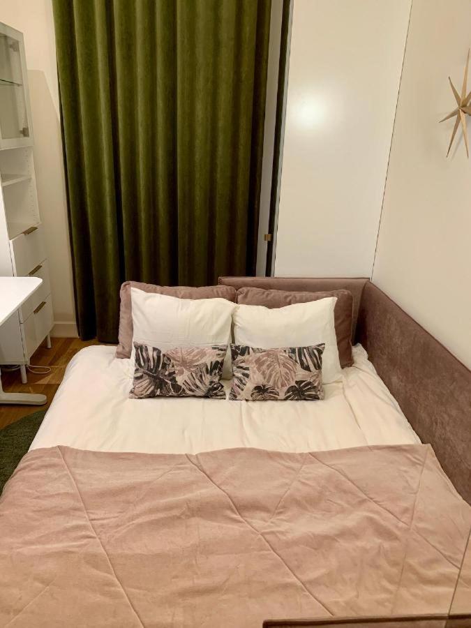 Jogailos Residence Peaceful Old Town Luxury 3 Bdr, 2 Bthr, Free Garage, Top-Speed Wifi VNO Buitenkant foto